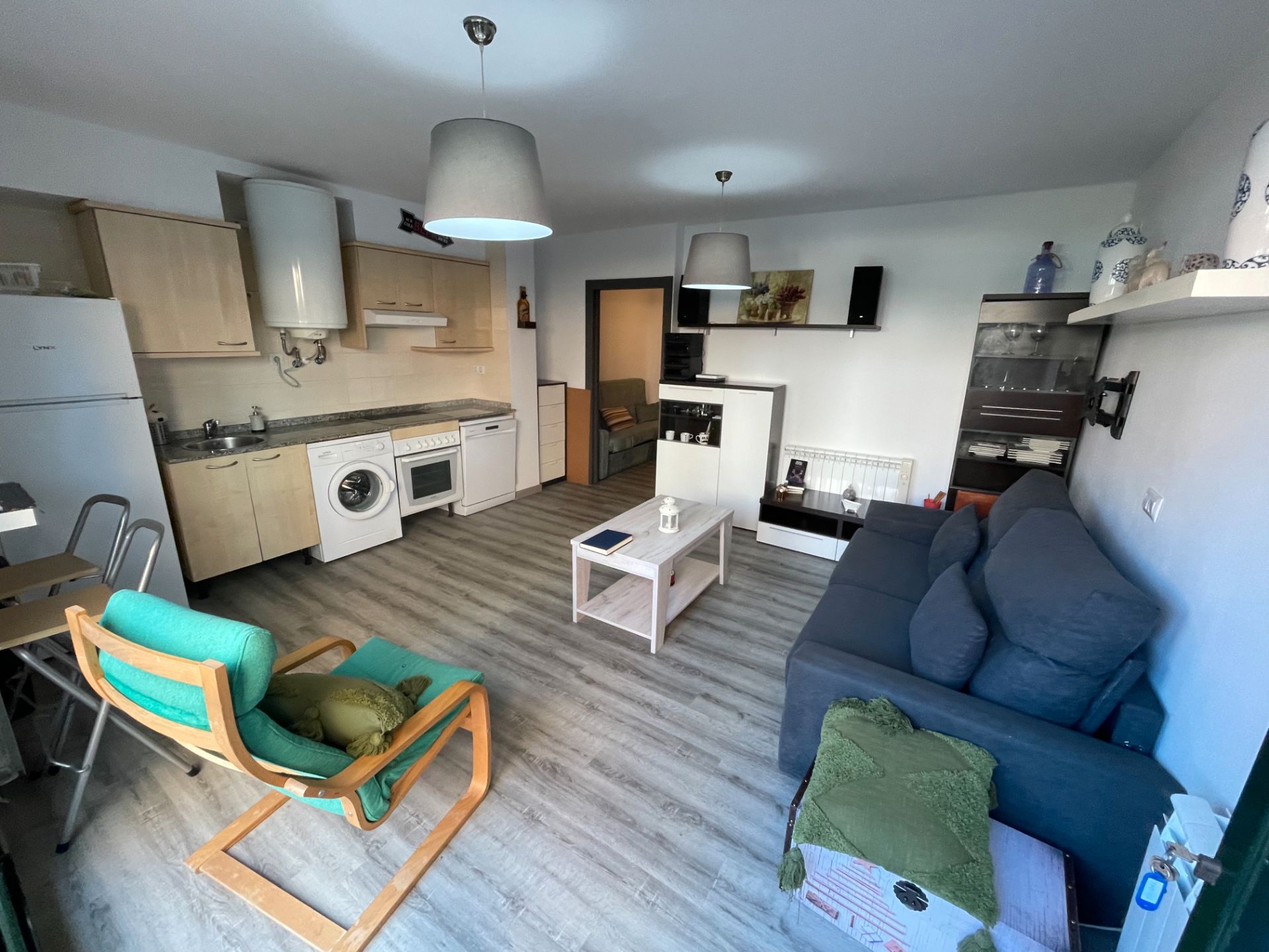 Sala d'estar de Apartament en venda en Llanes amb Jardí privat, Terrassa i Traster