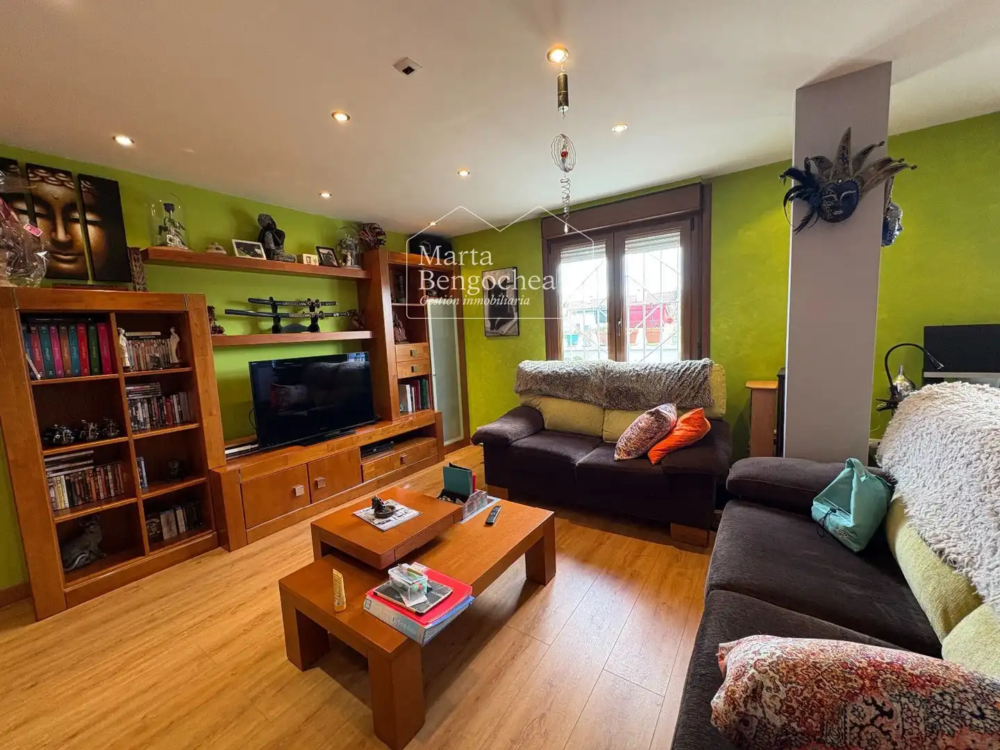 Living room of Flat for sale in Vitoria - Gasteiz  with Heating, Terrace and Storage room