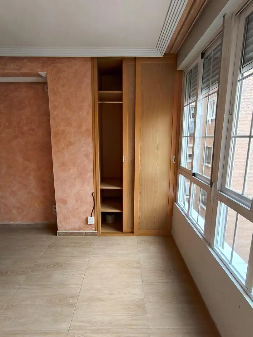 Habitación de Piso en venta en Fuenlabrada con Calefacción y Trastero