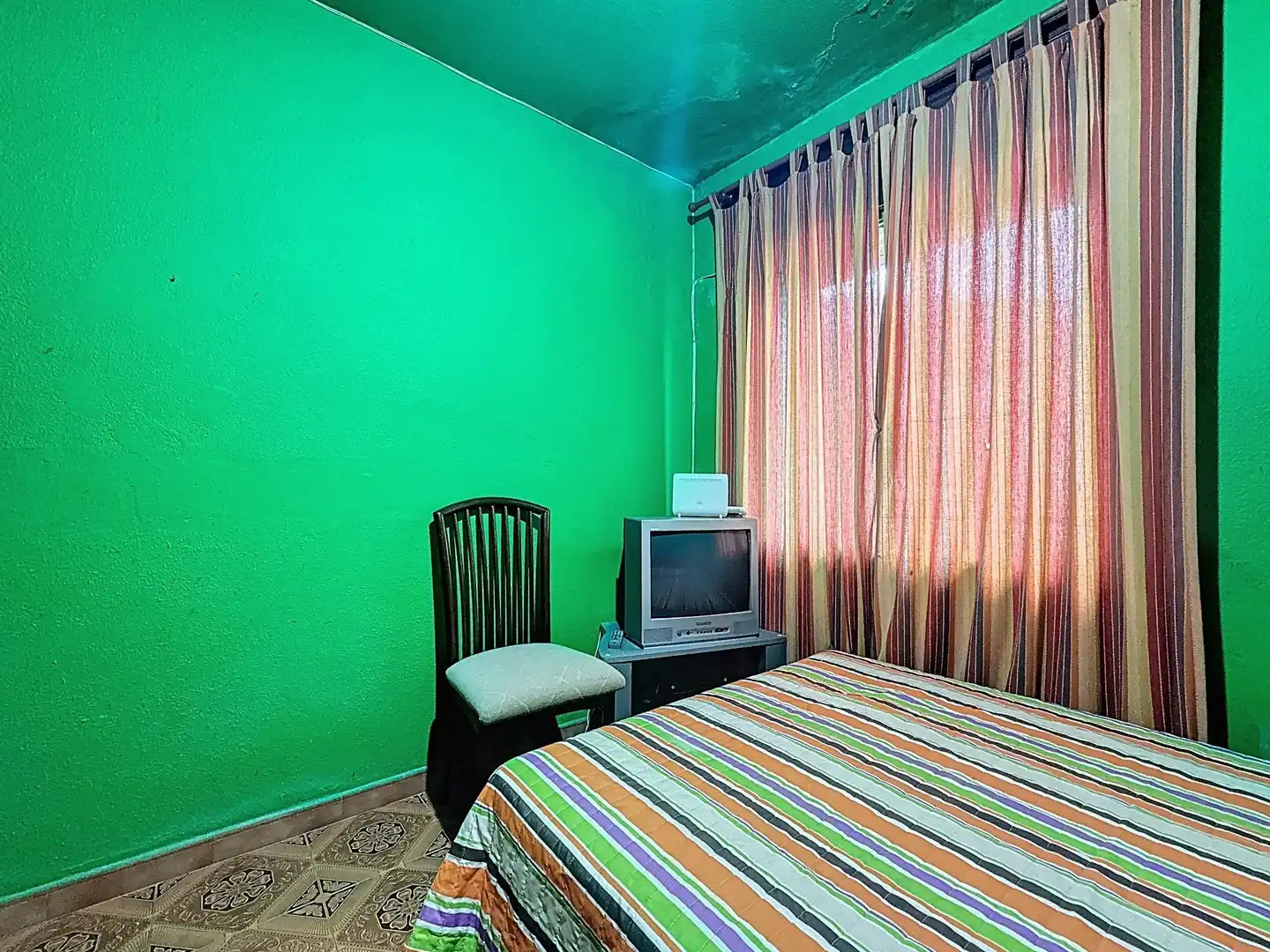 Schlafzimmer von Haus oder Chalet zum Verkauf in Cambados mit Privatgarten und Möbliert