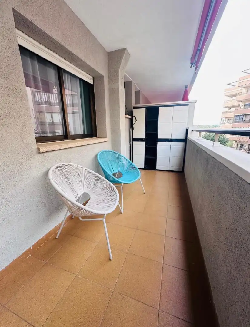 Appartamento con terrazza in vendita a Carrer d'Amadeu Vives, imagen 8