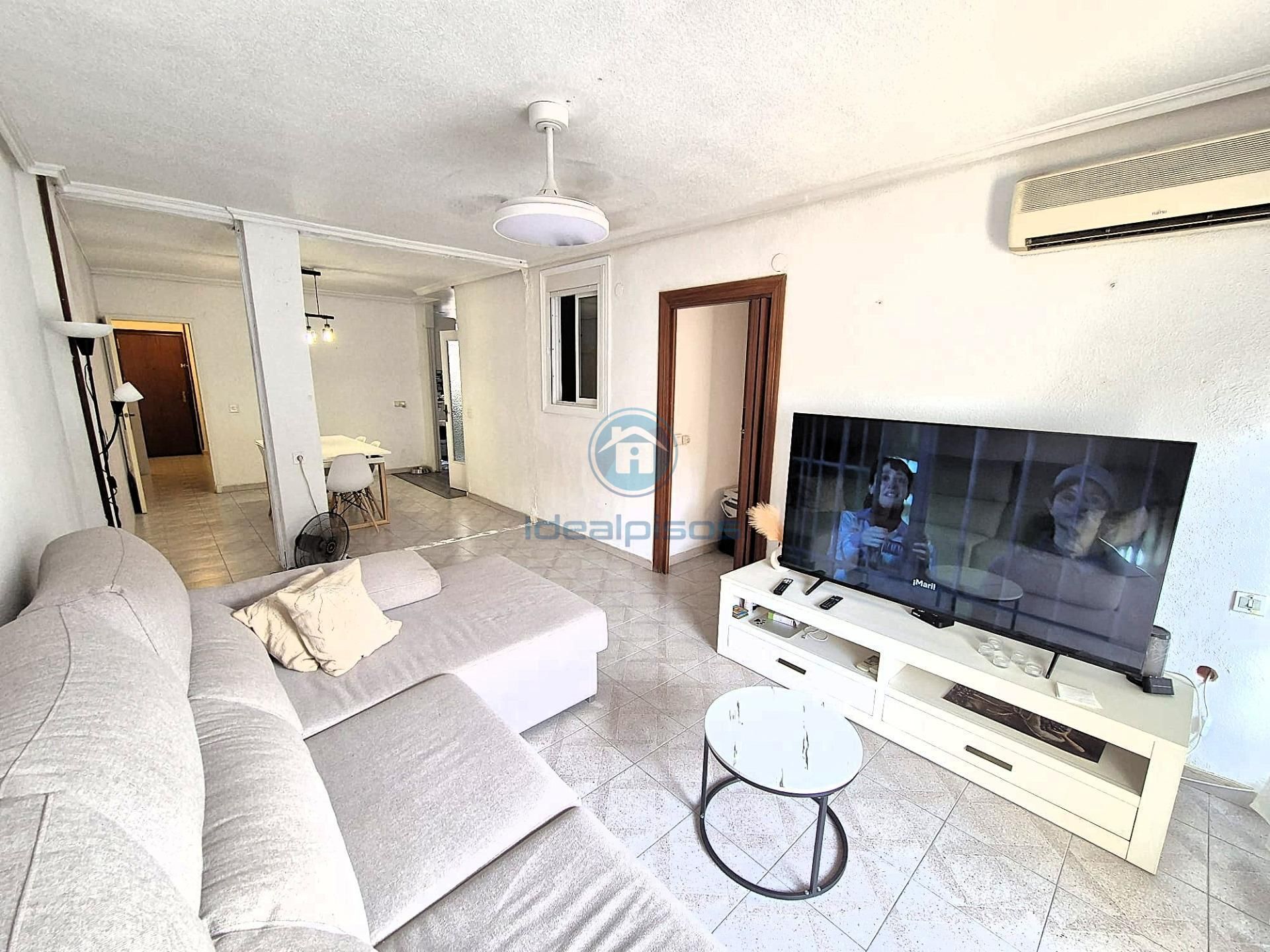 Sala d'estar de Pis en venda en Alicante / Alacant