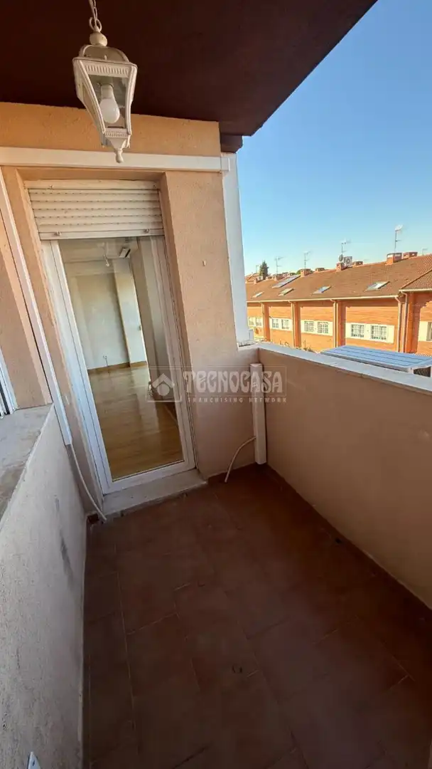Habitación de Piso en venta en Alcalá de Henares con Aire acondicionado, Calefacción y Terraza