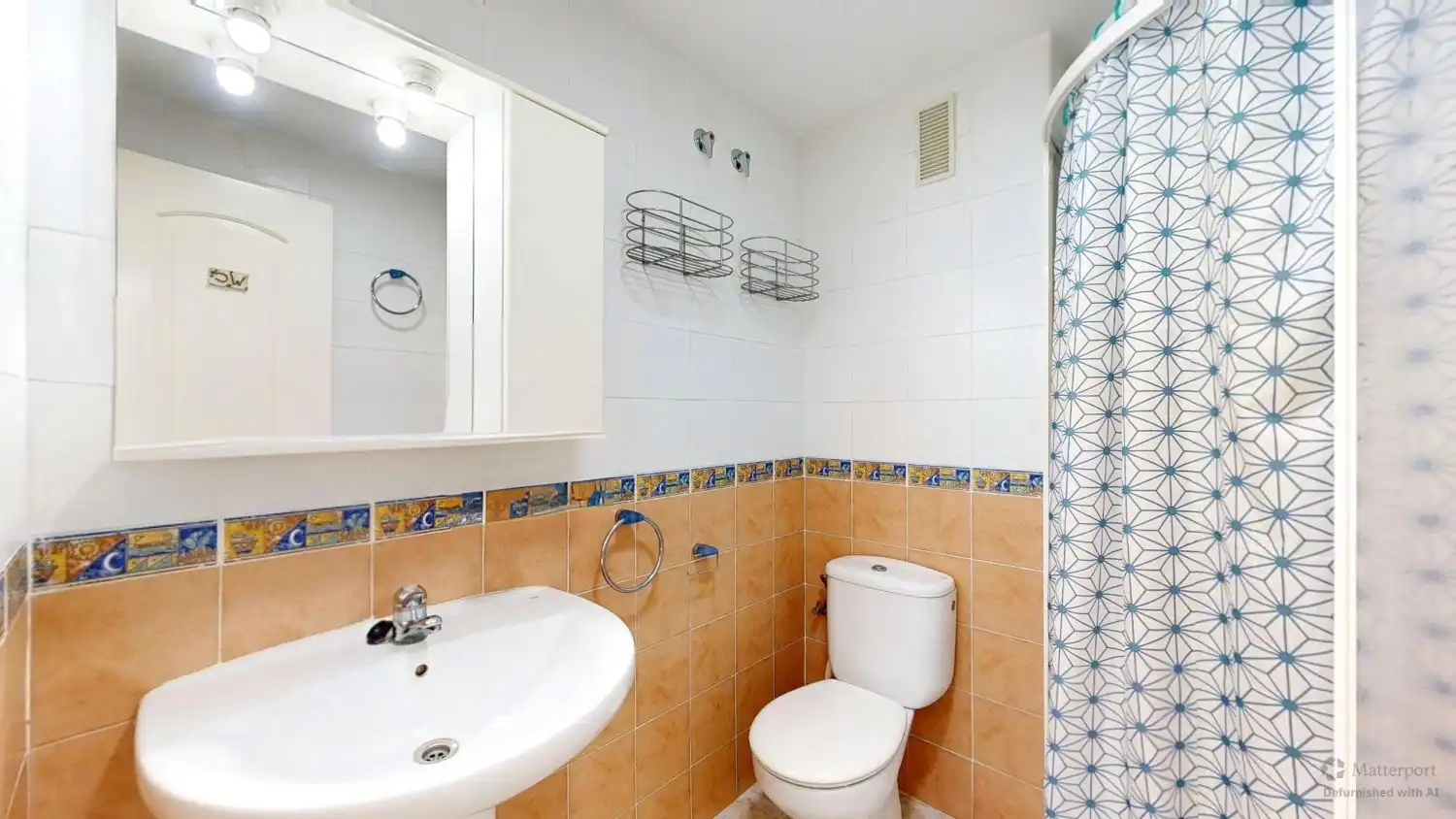 Baño de Piso en venta en Cullera con Aire acondicionado, Calefacción y Terraza