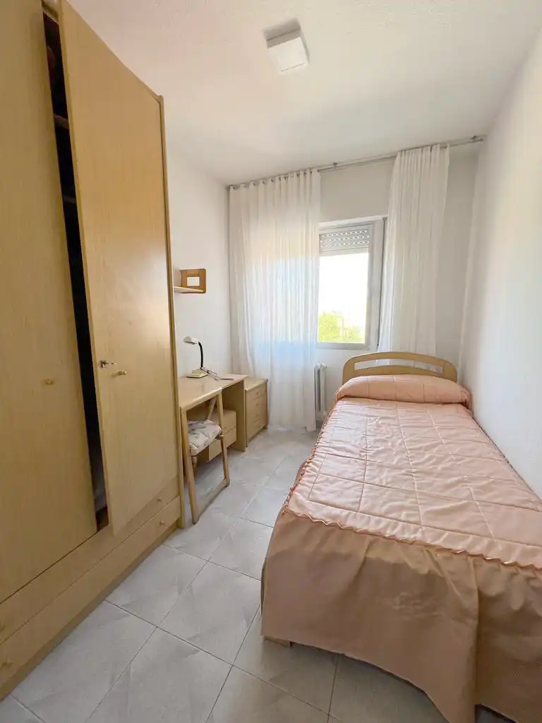 Zimmer in Calle del Pensamiento, 4, Flores