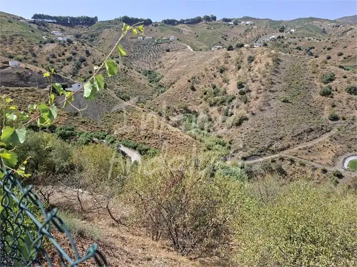 Casa rústica amb piscina en venda a El Borge, imagen 6