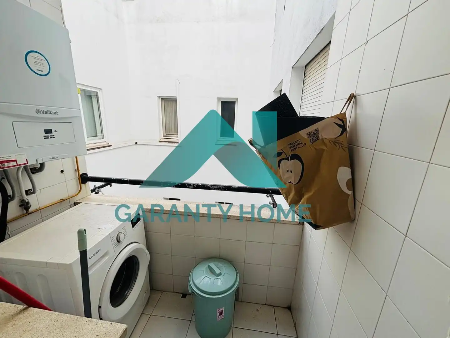Appartamento con ascensore in affitto a Centro, imagen 5