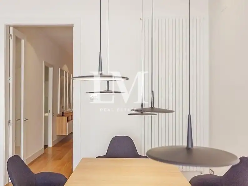 Apartament amb terrassa de lloguer a CORTS CATALANES, imagen 12