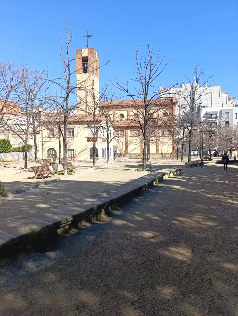 Business premises for transfer in Carrer dels Marquesos de Barberà 160, imagen 6