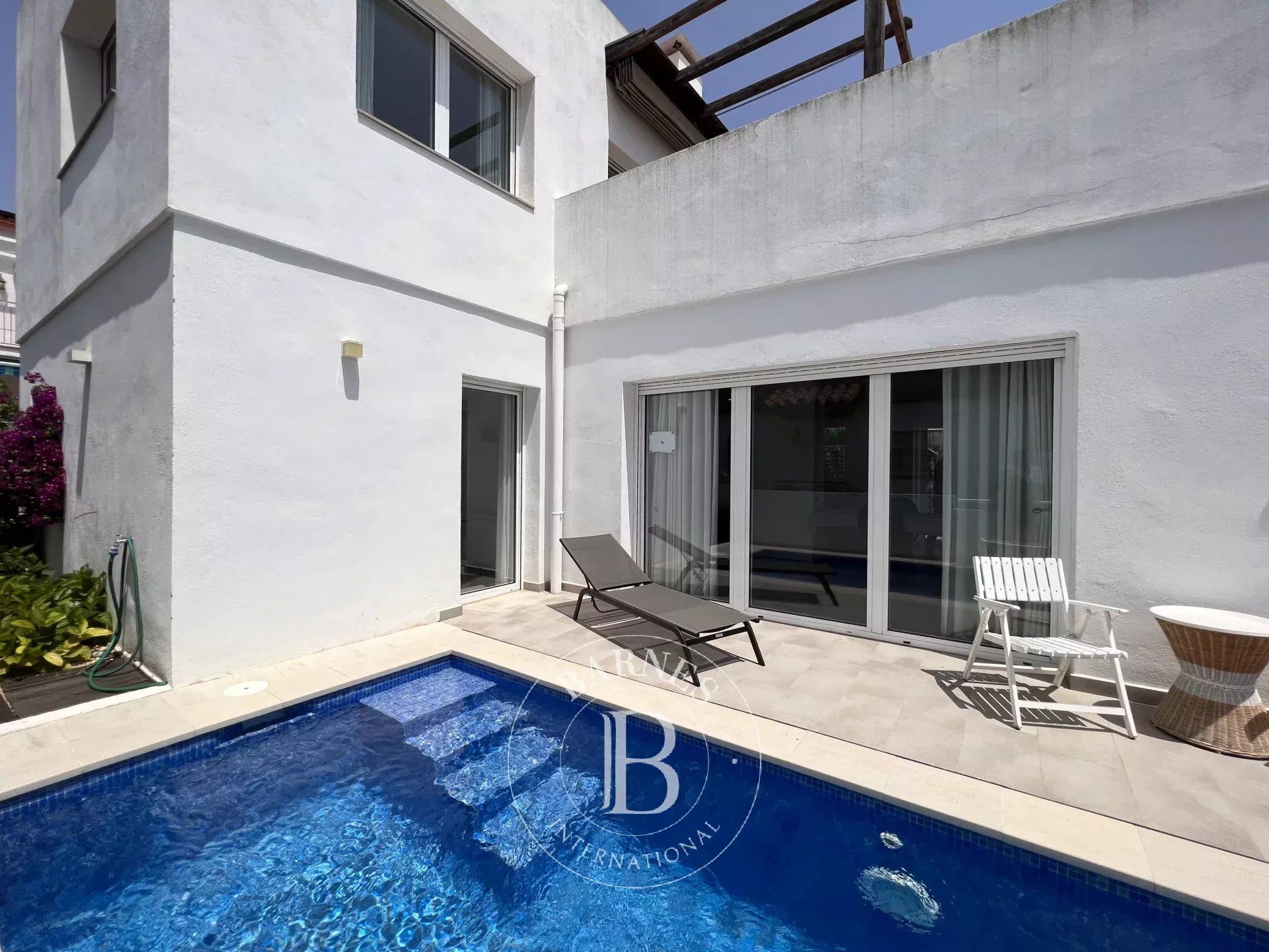 Piscina de Casa o xalet en venda en Pineda de Mar amb Aire condicionat, Calefacció i Terrassa