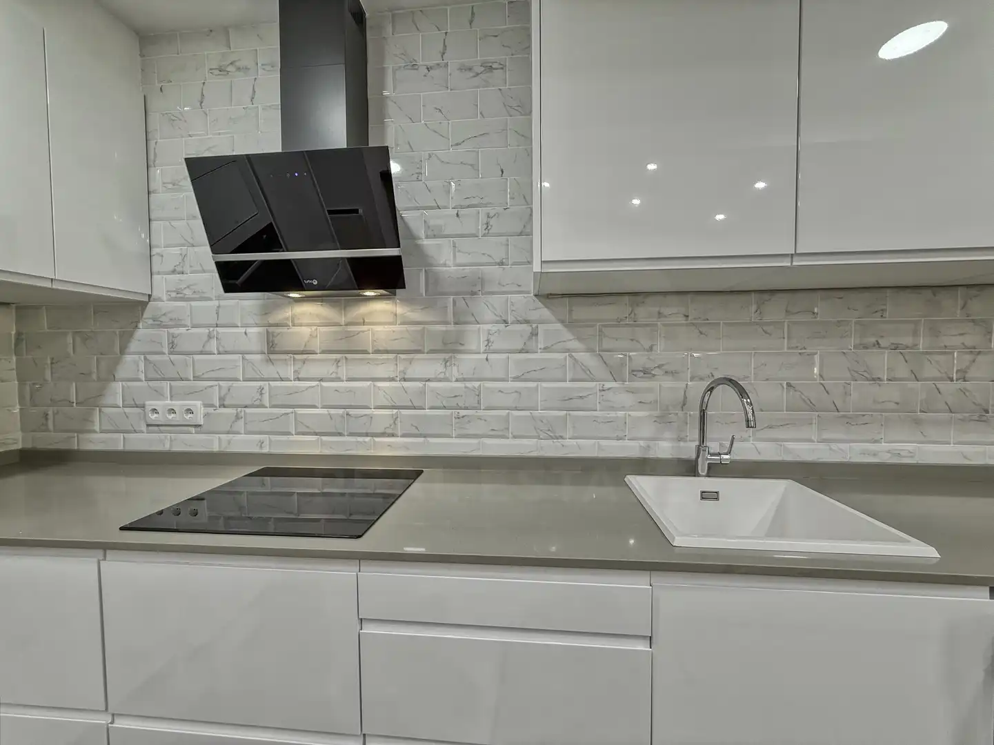 Cocina de Dúplex en venta en Alcalá de la Selva con Calefacción y Terraza