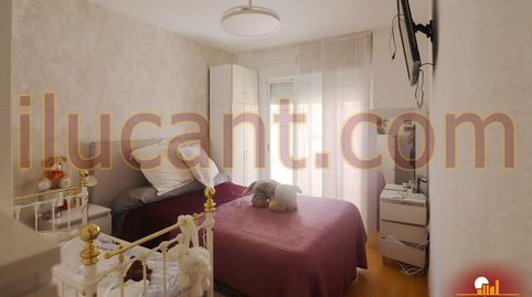 Foto 5 de Piso en venta en Carolinas Bajas, Alicante / Alacant