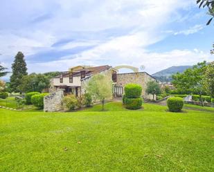 Jardí de Casa o xalet en venda en Oviedo  amb Calefacció, Jardí privat i Terrassa