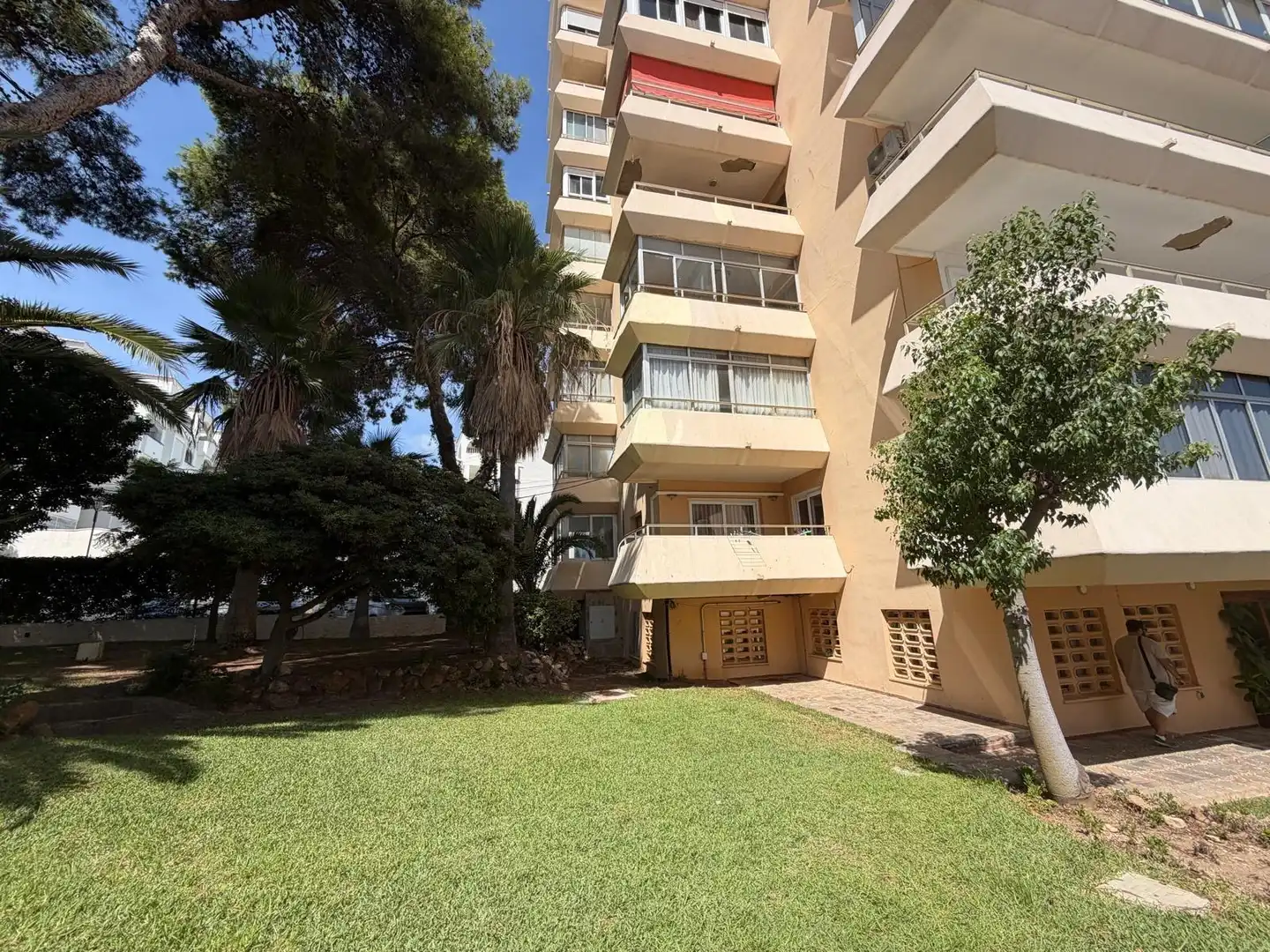 Apartamento con terraza en venta en Avenida Marysol, imagen 57