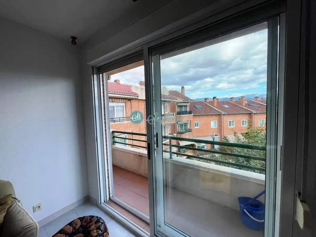 Exterior view of Flat for sale in San Cristóbal de Segovia  with Terrace and Storage room