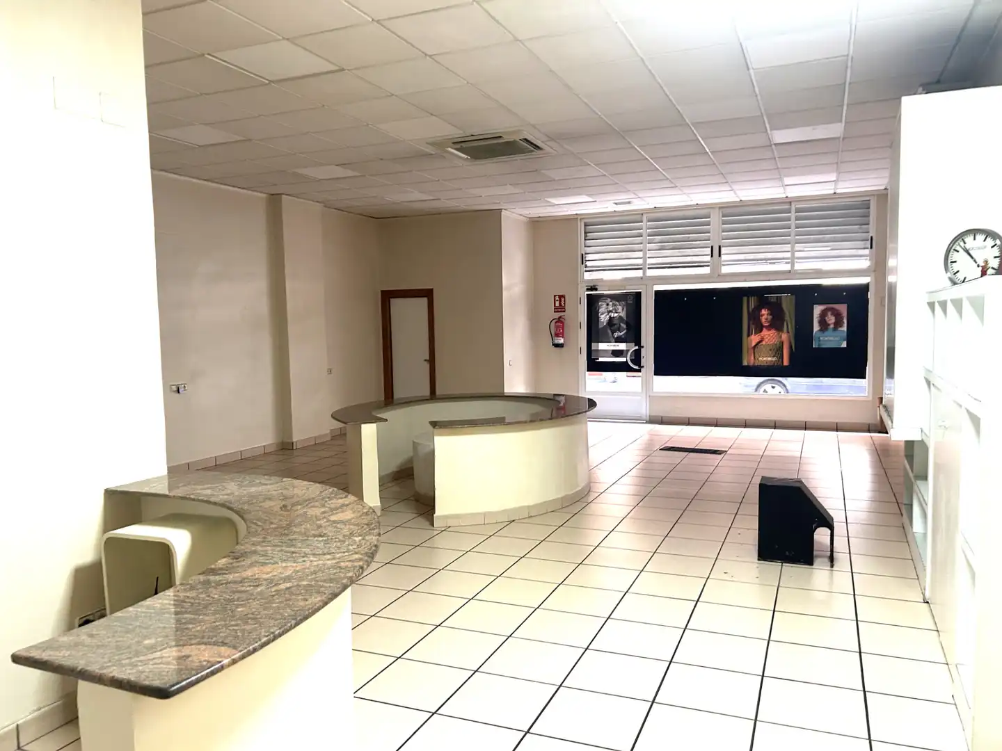 Local commercial à vendre à Passeig de les Germanies 43, imagen 3