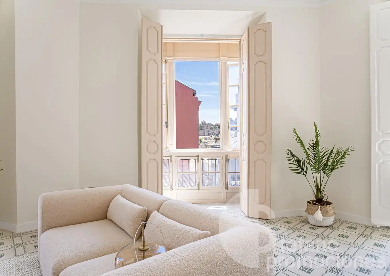 Flat with terrace for sale in Calle Niño de Guevara, imagen 5
