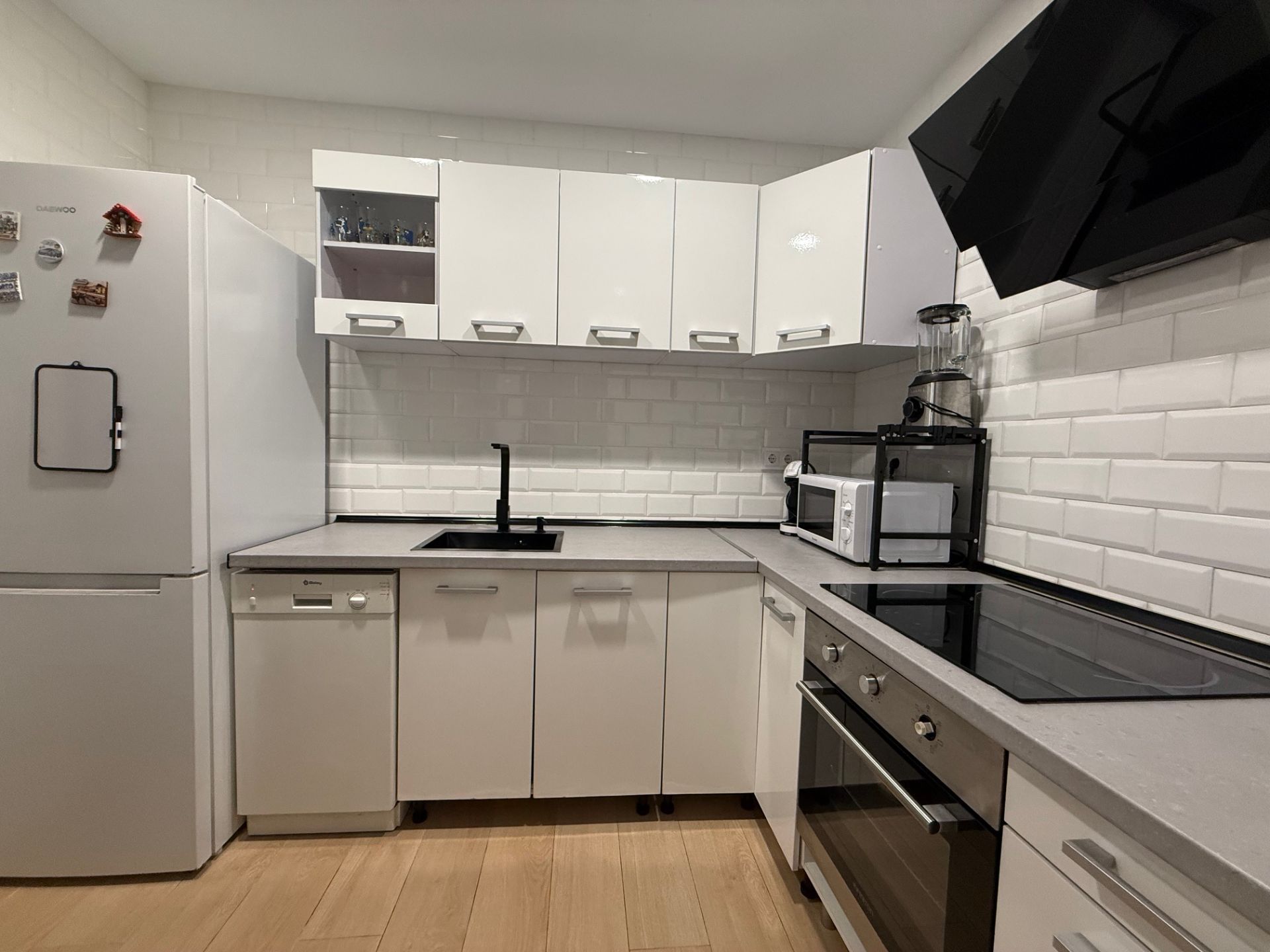 Kitchen of Flat for sale in  Huelva Capital  with Air Conditioner