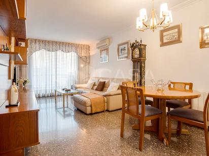 Living room of Flat for sale in L'Hospitalet de Llobregat