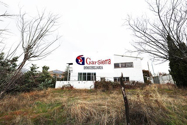 Exterior view of House or chalet for sale in Becerril de la Sierra  with Heating, Private garden and Terrace