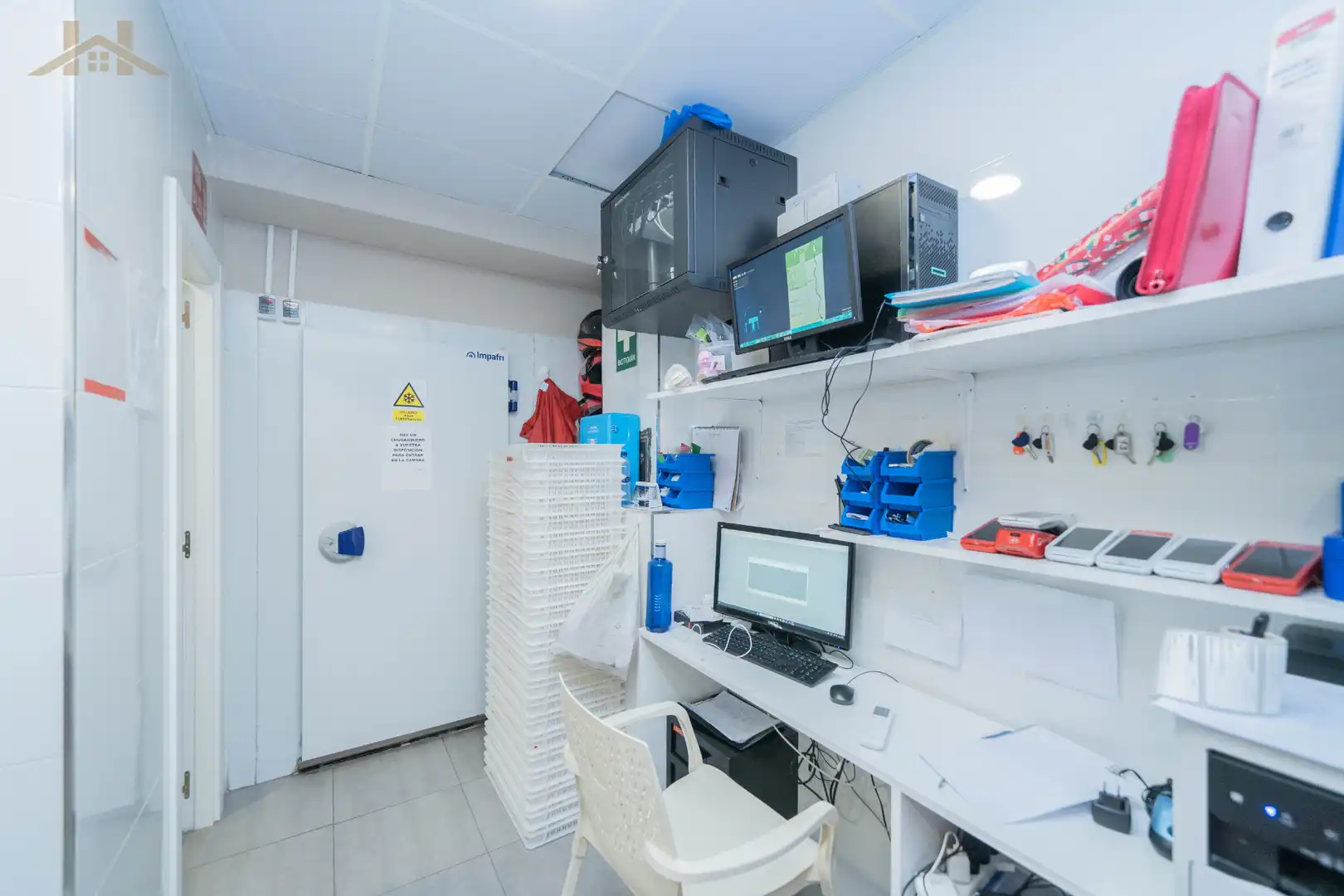 Local en traspas en Tres Cantos amb Aire condicionat, Calefacció i Terrassa