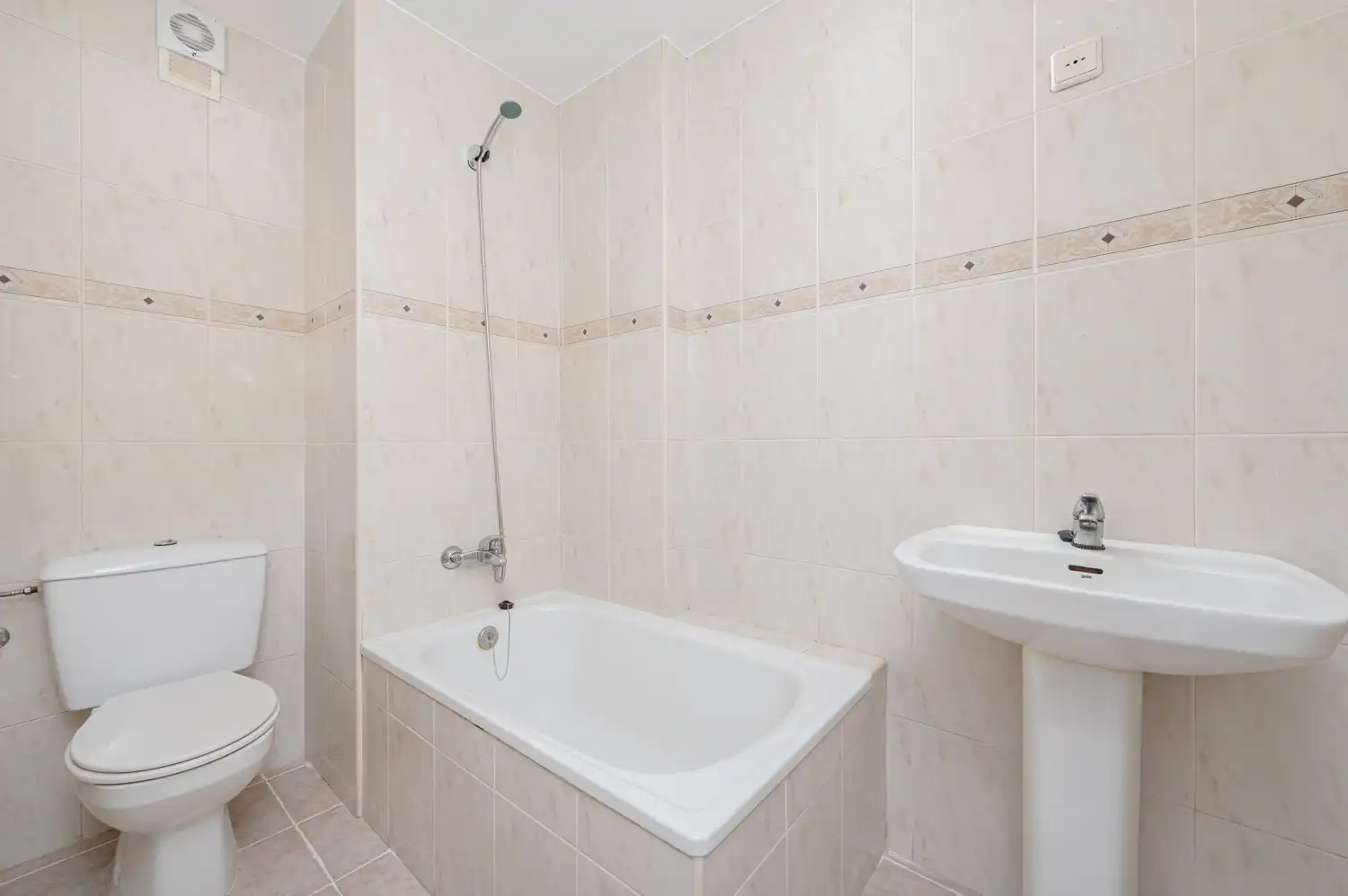 Baño de Piso en venta en Culleredo con Trastero