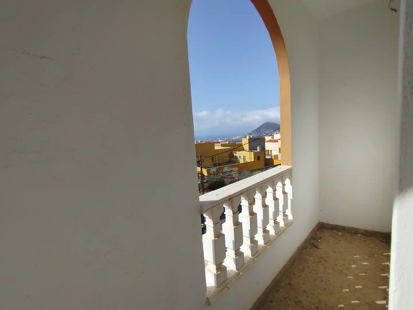 Vista exterior de Casa o chalet en venta en Gáldar con Jardín privado, Terraza y Amueblado