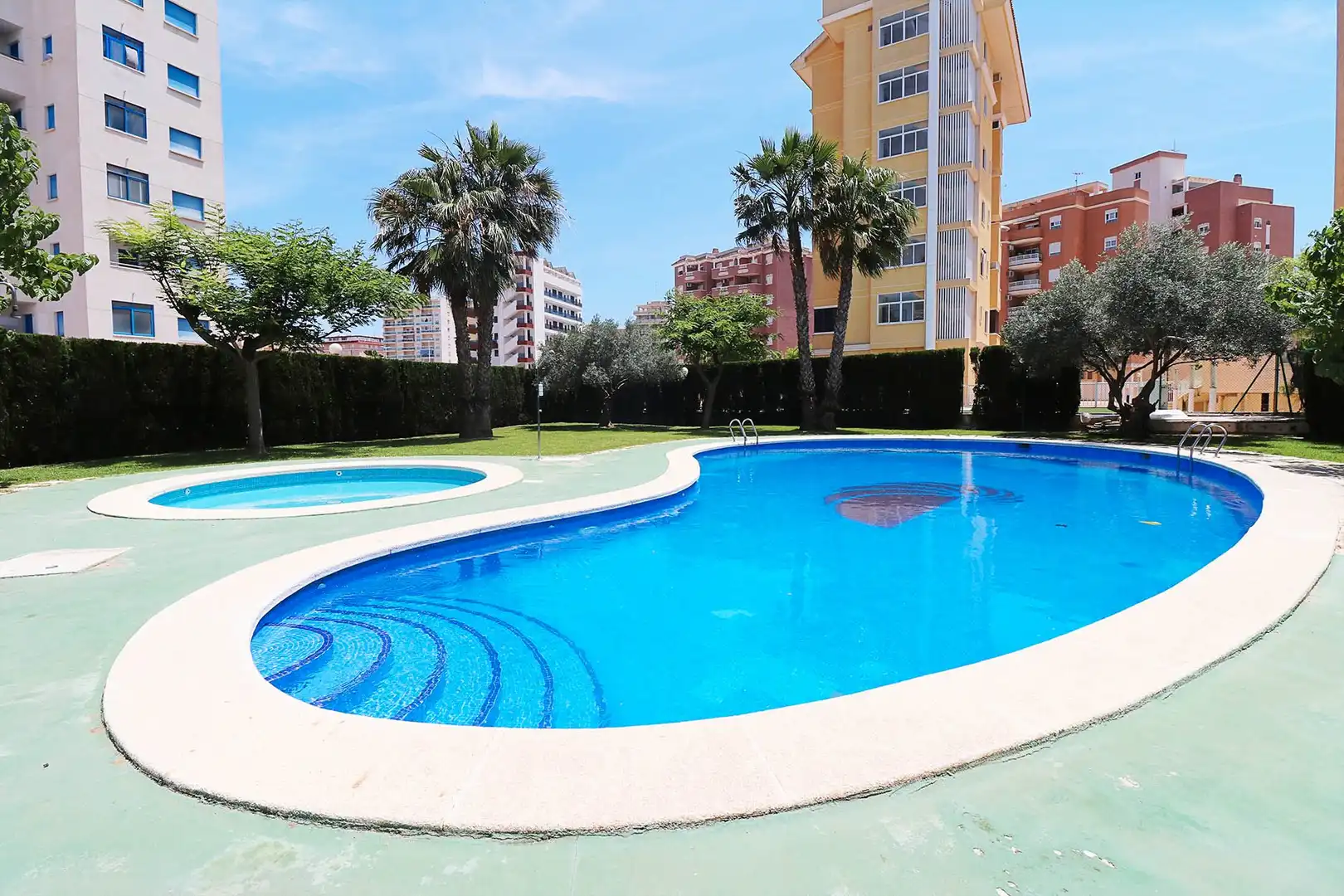Apartamento con piscina en alquiler en Carrer Jesús Lucas, imagen 5