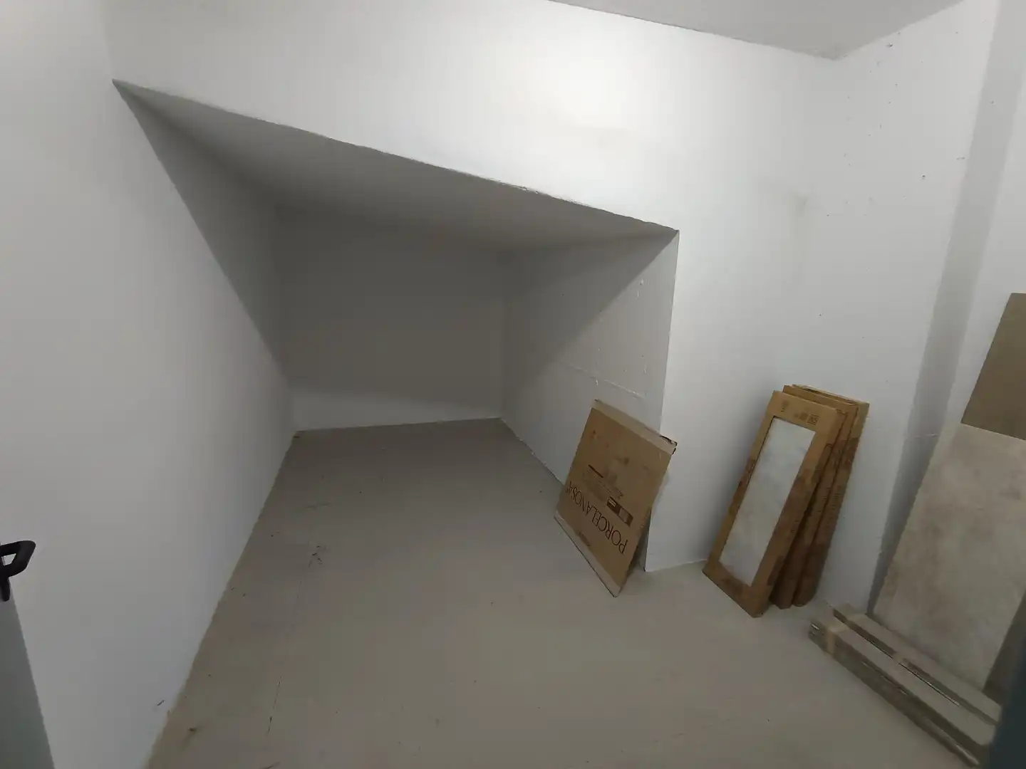Wohnung zum Verkauf in Murcia mit Privatgarten, Terrasse und Abstellraum