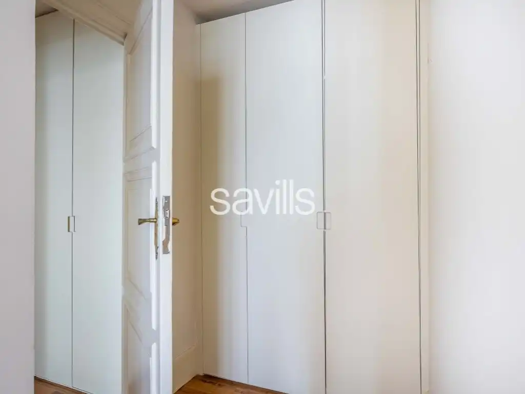 Bedroom of Apartments for sale in Sevilla