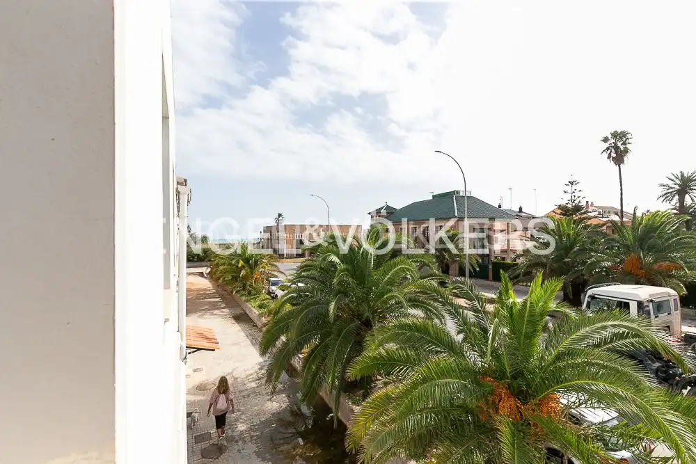 Vista exterior de Casa adosada en venda en La Patacona