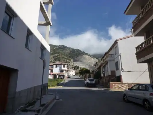 Vista exterior de Piso de alquiler en Padul con Balcón