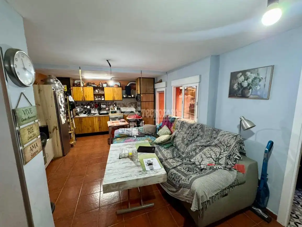 Casa adosada en venta en Tarancón con Terraza y Internet