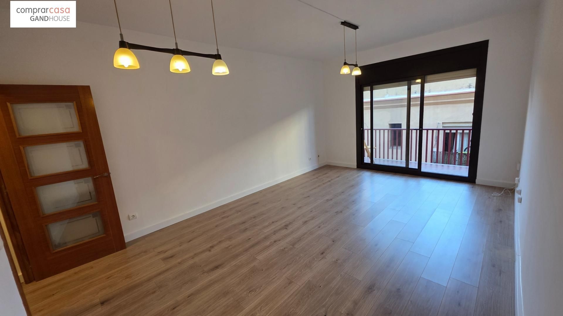 Piso en venta en Calle de Marià Aguiló, El Poblenou, Sant Martí