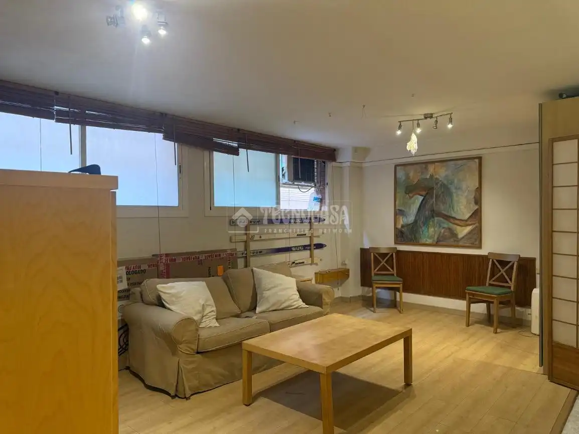 Local en venta en Sant Joan Despí con Aire acondicionado y Terraza