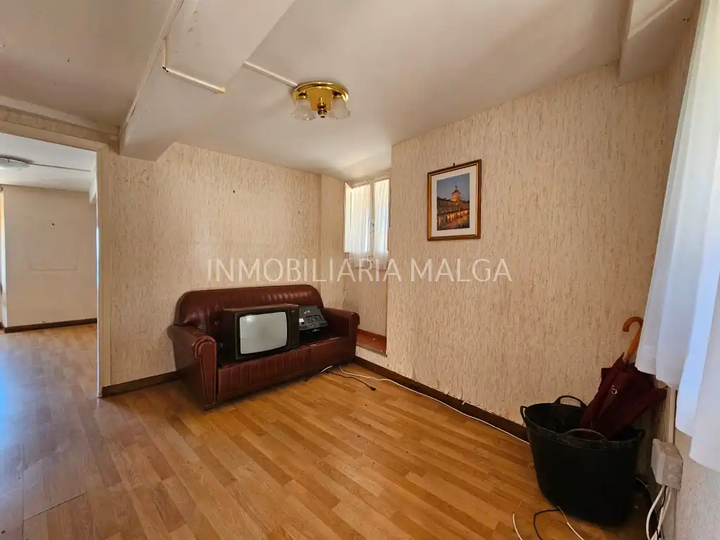 Houses for sale in Colunga  with Storage room and Balcony
