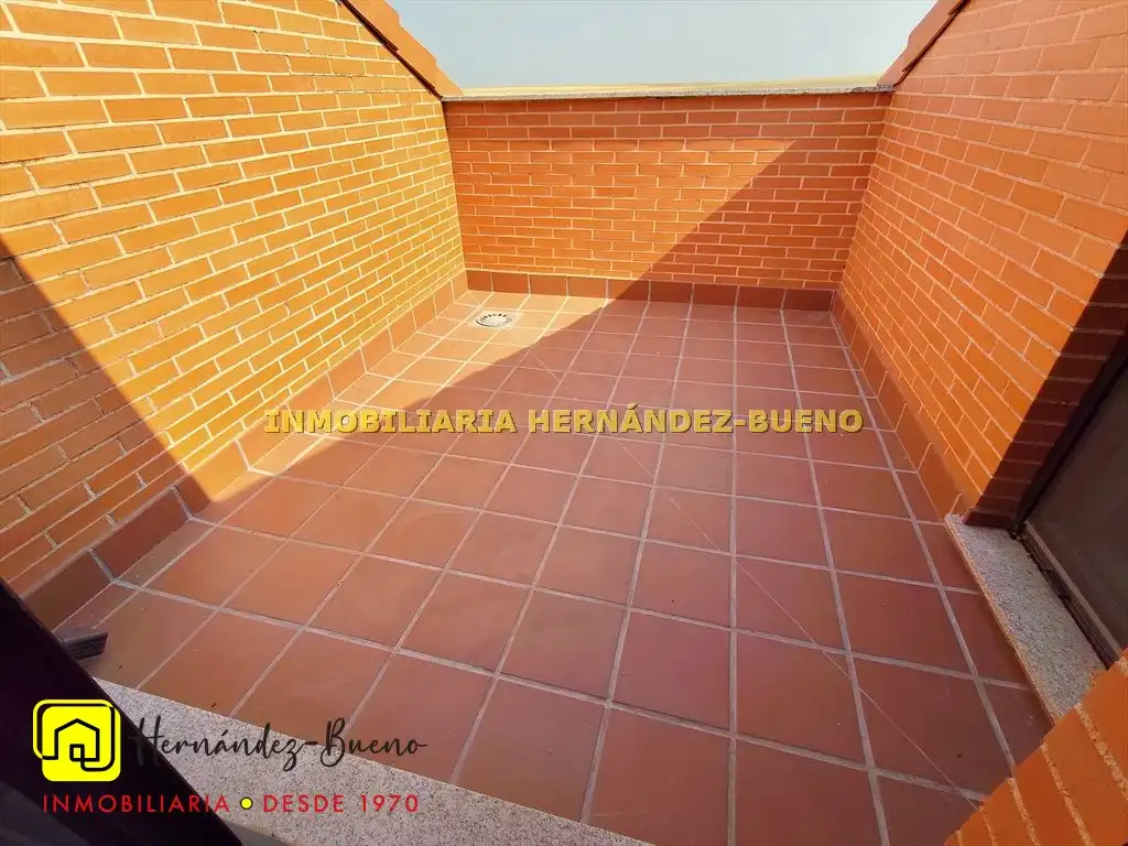 Terraza de Piso en venta en Moriscos con Calefacción y Terraza