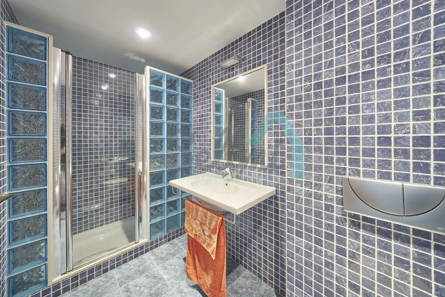 Bathroom of Houses for sale in Gozón  with Heating, Private garden and Terrace