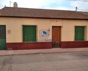Vista exterior de Casa adosada en venda en Alhama de Murcia amb Aire condicionat
