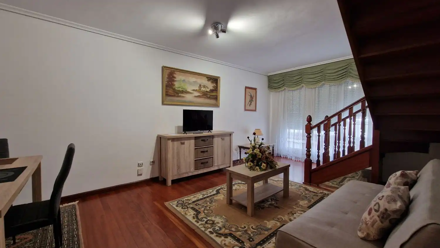 Living room of Flat for rent in Torrelavega   with Heating, Terrace and Furnished
