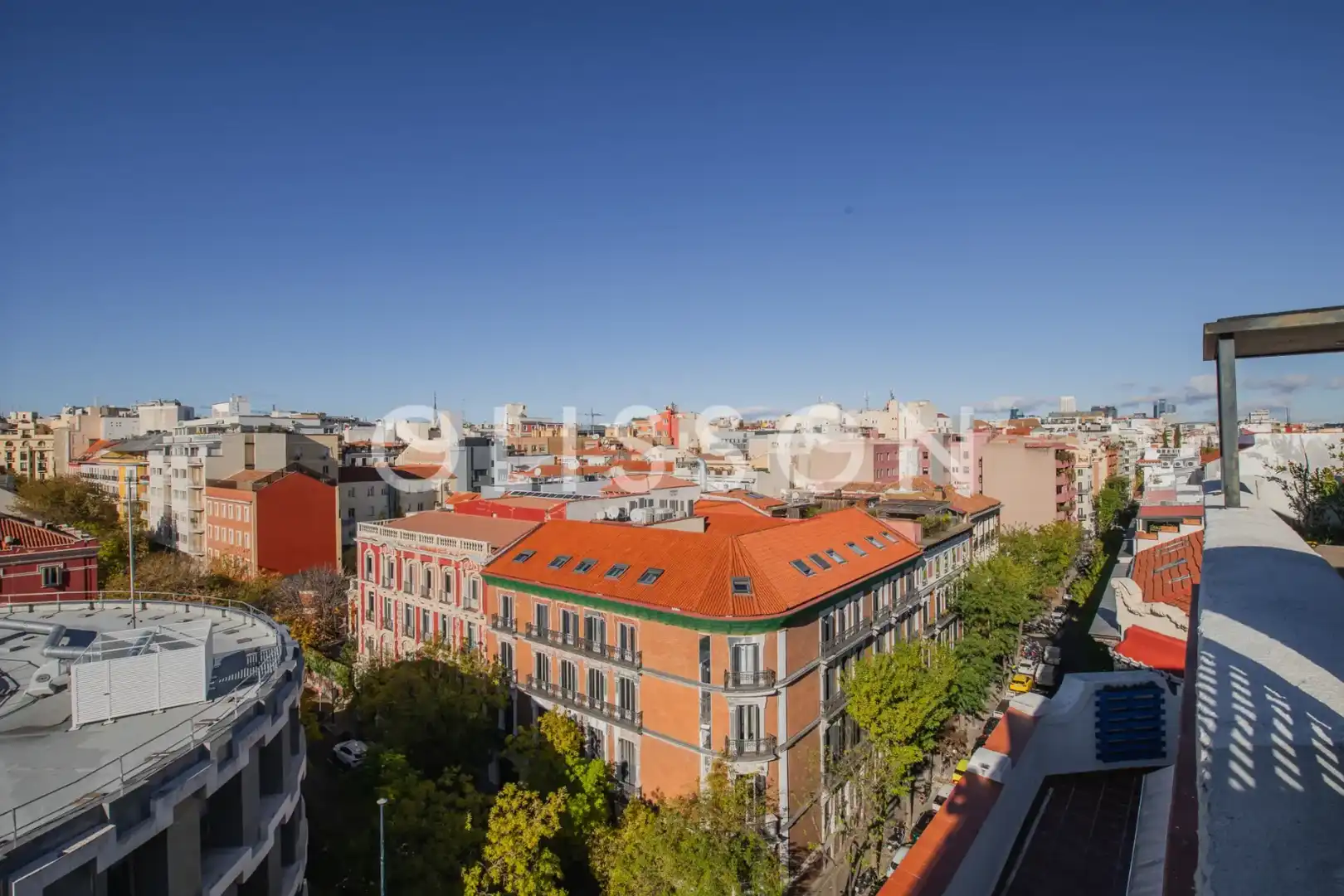 Vista exterior de Piso en venta en Madrid con Aire acondicionado, Calefacción y Terraza