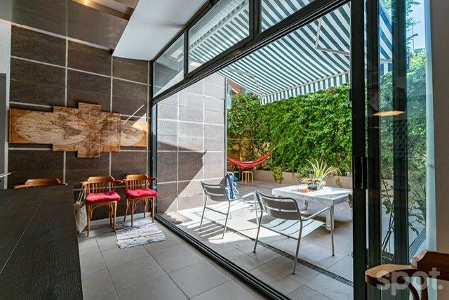 Terrace of Flat for sale in  Barcelona Capital  with Air Conditioner, Private garden and Furnished