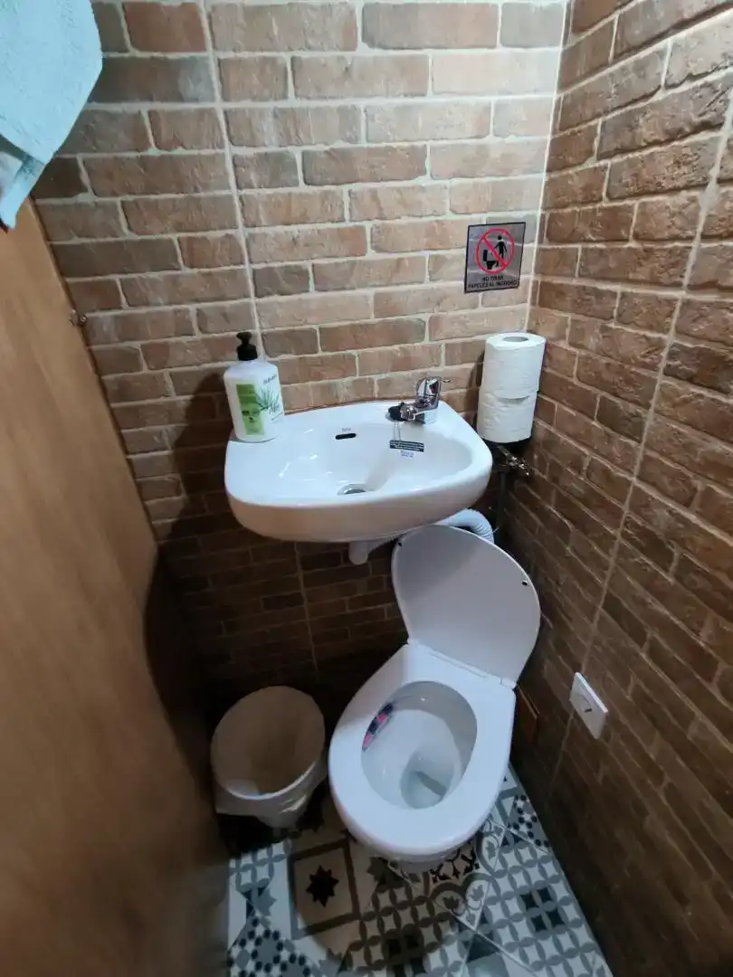Badezimmer von Geschaftsraum zur Miete in Tarifa