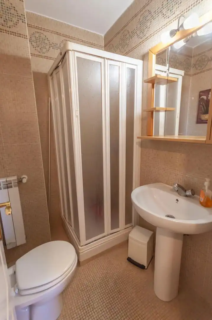 Penthouse with lift for sale in Estepona Pueblo, imagen 2
