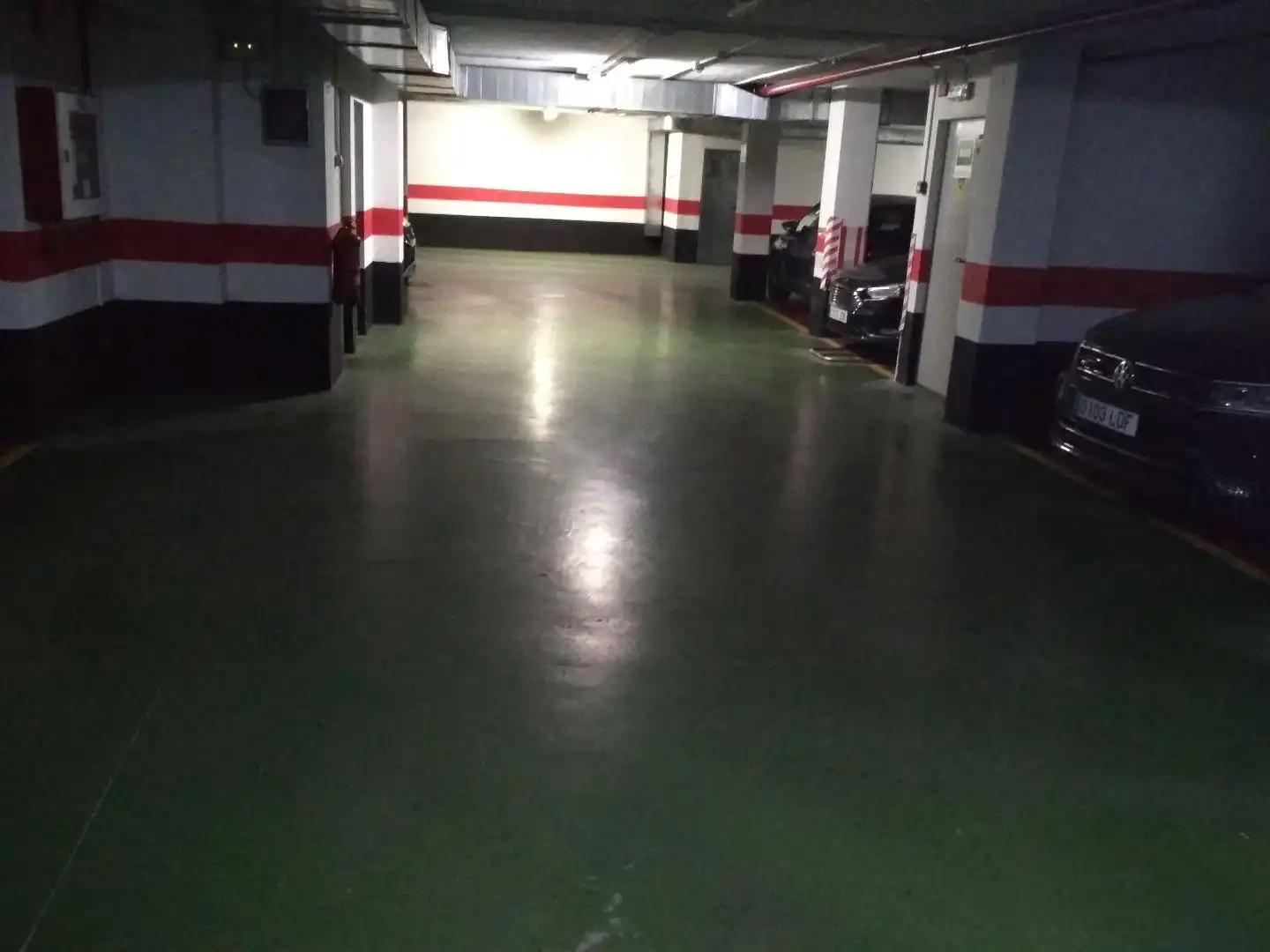 Parkplatz von Garage zur Miete in Zaragoza