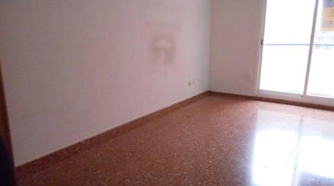 Foto 3 de Piso de alquiler en Calle Mendez Nuñez, El Grau,  Valencia Capital