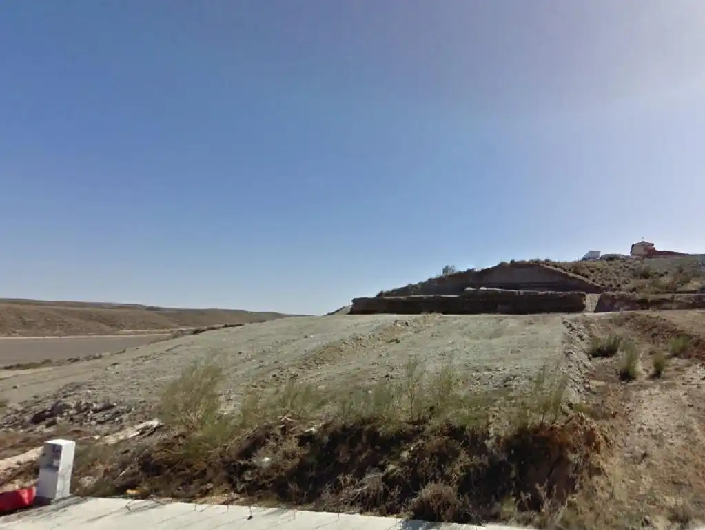 Land for sale in Barajas de Melo