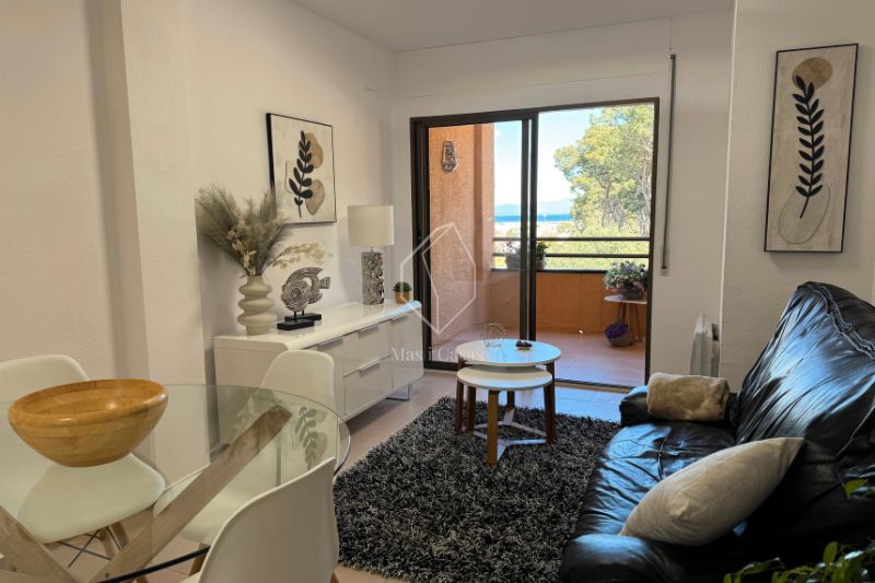 Living room of Apartment for sale in L'Escala  with Terrace and Storage room