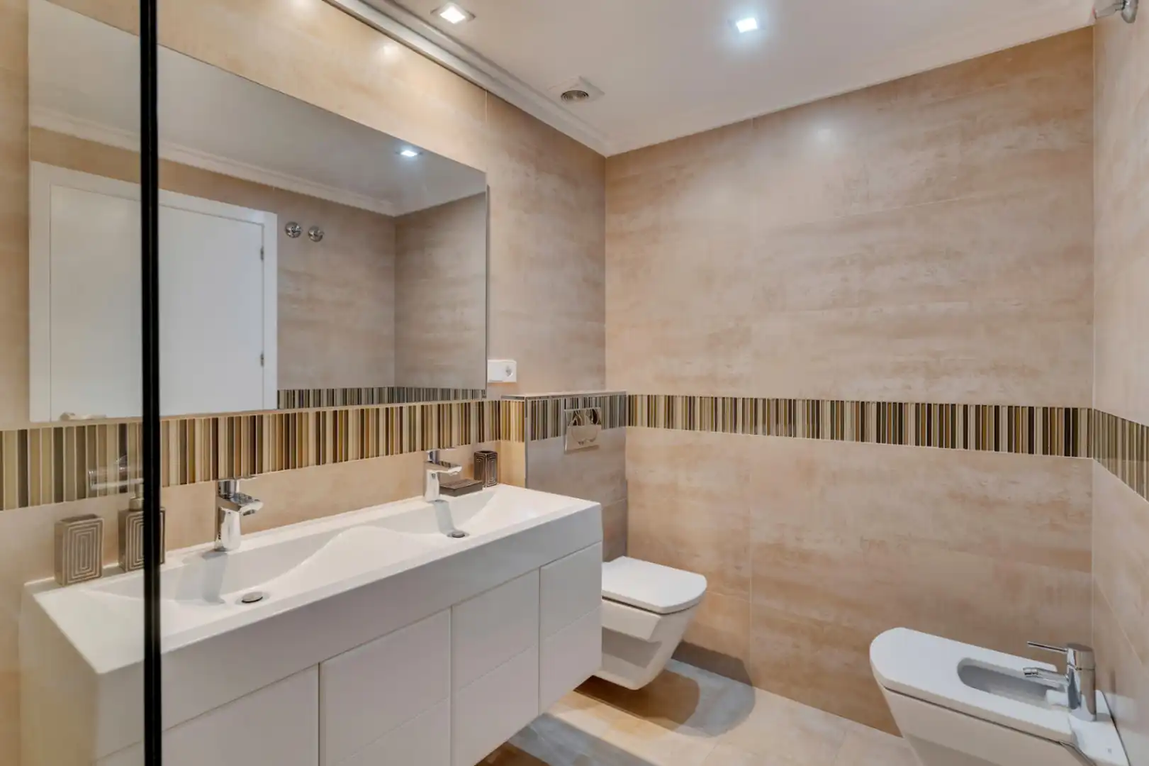 Apartamento con terraza en venta en Montañar - El Arenal, imagen 25