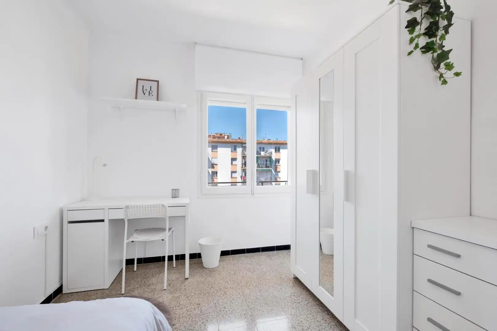 Apartments for rent in Carrer MORENETA, Mas Masó - Hospital